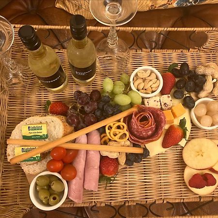 Cornerhouse Guesthouse Пенрит Екстериор снимка